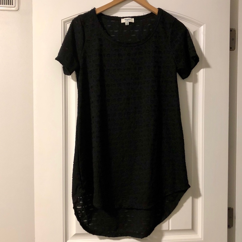 Extra long tee with sheer details